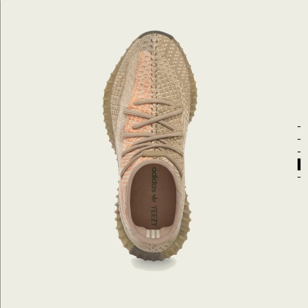 YEEZY 350 SIZE 6